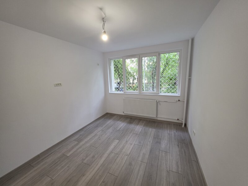 Camil Ressu, intersectie Fizicienilor, 5 minute metrou Grigorescu, renovat
