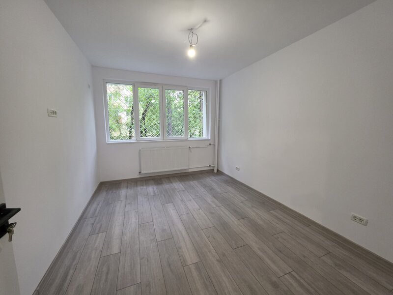 Camil Ressu, intersectie Fizicienilor, 5 minute metrou Grigorescu, renovat